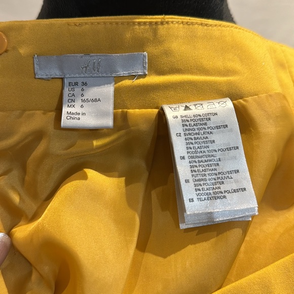 H&M knee length skirt - Picture 5 of 5